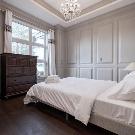 Luxurious Private Rooms In Richmond Exterior photo